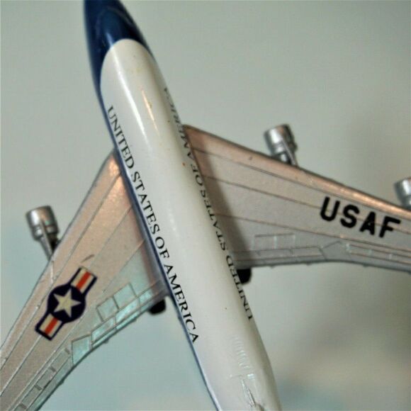 USAF United States Of America A206 Boing 747 Jet Plane 4" Die Cast Toy - Picture 6 of 9